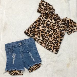 Matching set cheetah girl set
